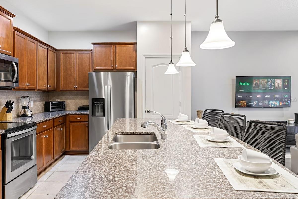 8879 GENEVE CT, KISSIMMEE, FL, 34747