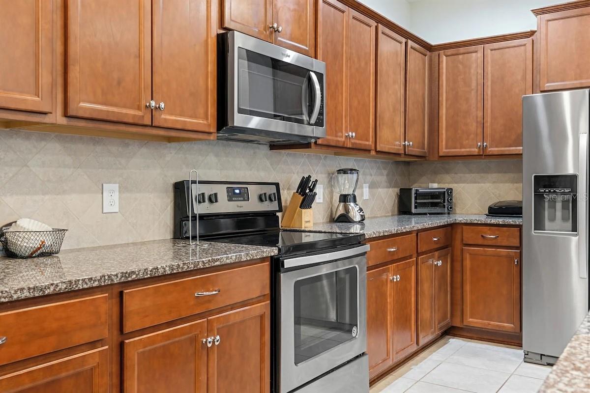 8879 GENEVE CT, KISSIMMEE, FL, 34747