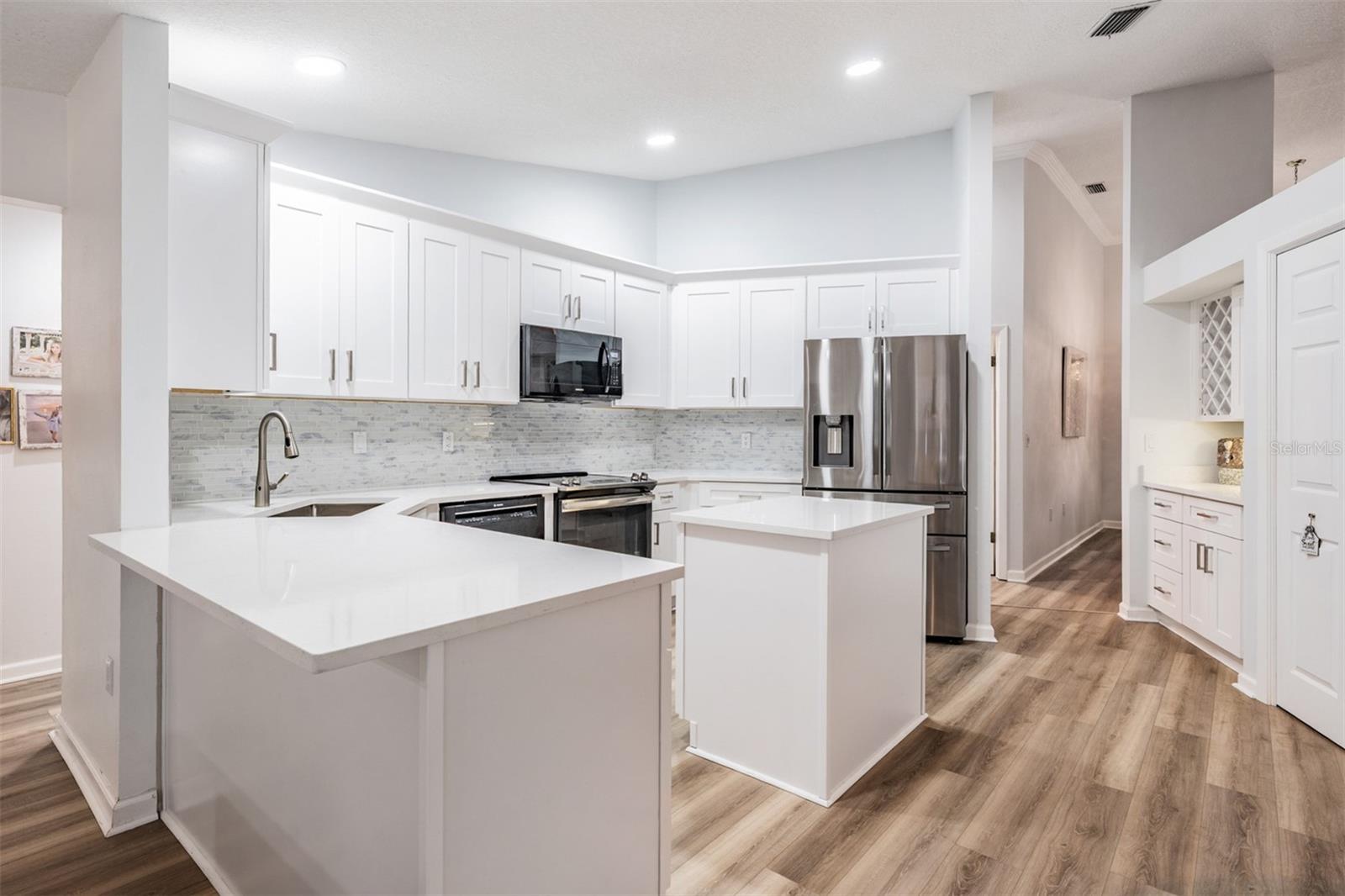 18806 AUTUMN LAKE BLVD, HUDSON, FL, 34667