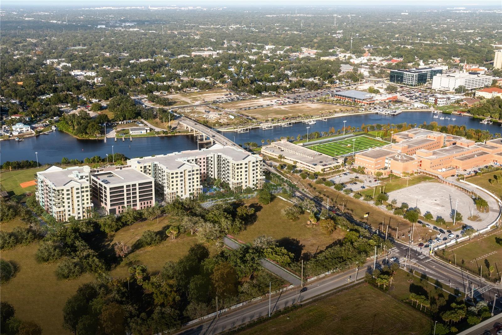 901 W CHESNUT ST #B-216, TAMPA, FL, 33607