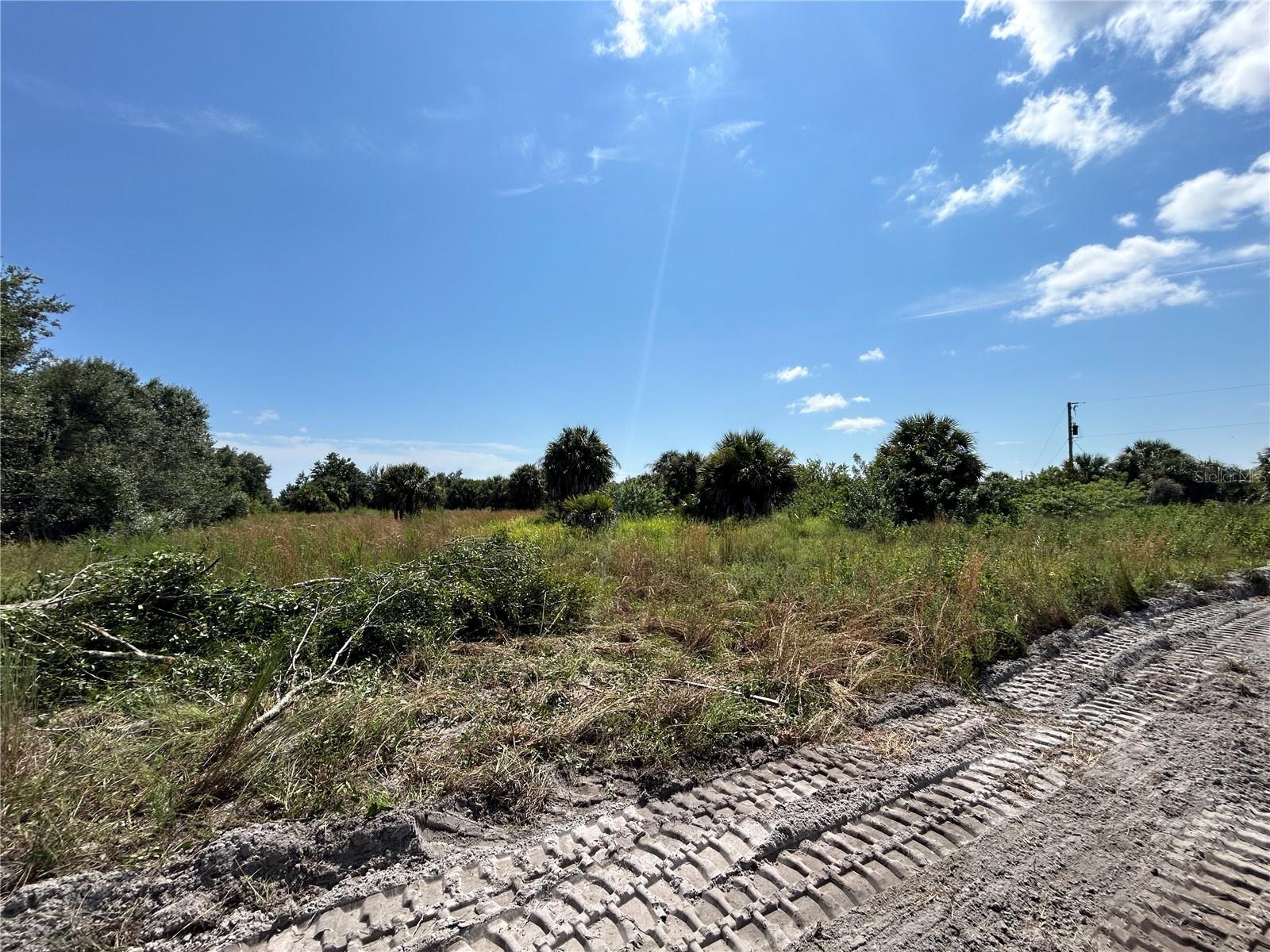 6057 + 6065 GROVE BLVD, PUNTA GORDA, FL, 33982