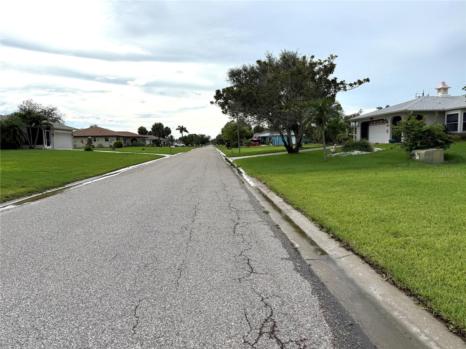 209 ANNAPOLIS LN, ROTONDA WEST, FL, 33947