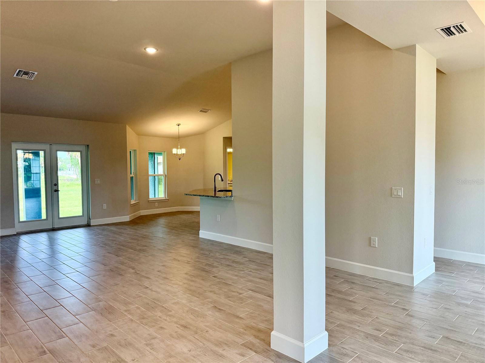 209 ANNAPOLIS LN, ROTONDA WEST, FL, 33947