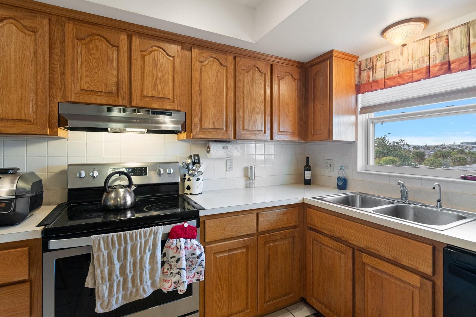 5575 GULF BLVD #332, ST PETE BEACH, FL, 33706