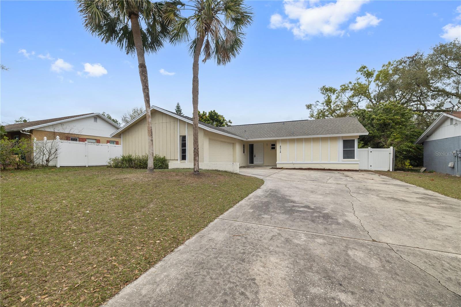 8518 RENALD BLVD, TEMPLE TERRACE, FL, 33637