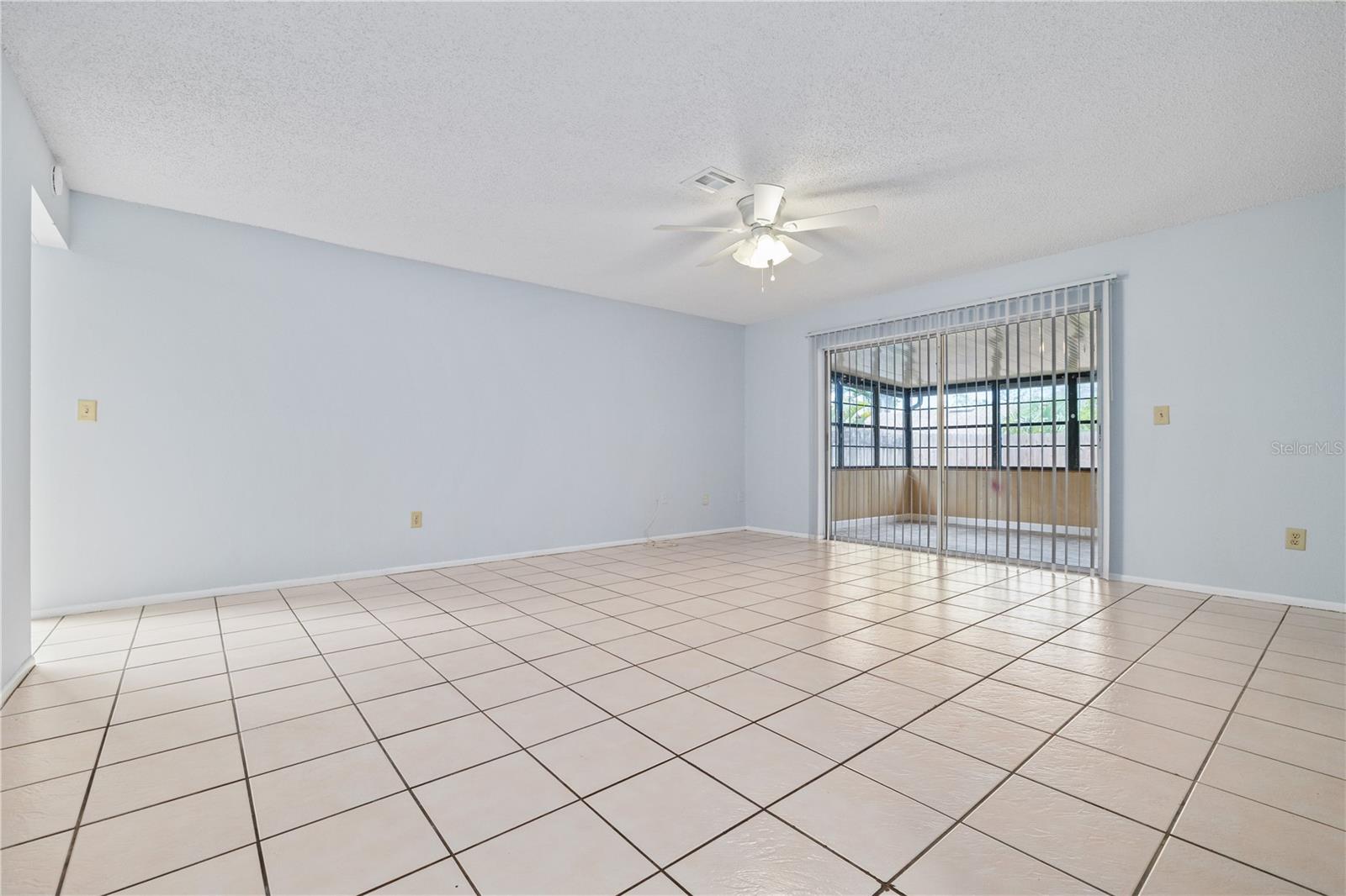 8518 RENALD BLVD, TEMPLE TERRACE, FL, 33637