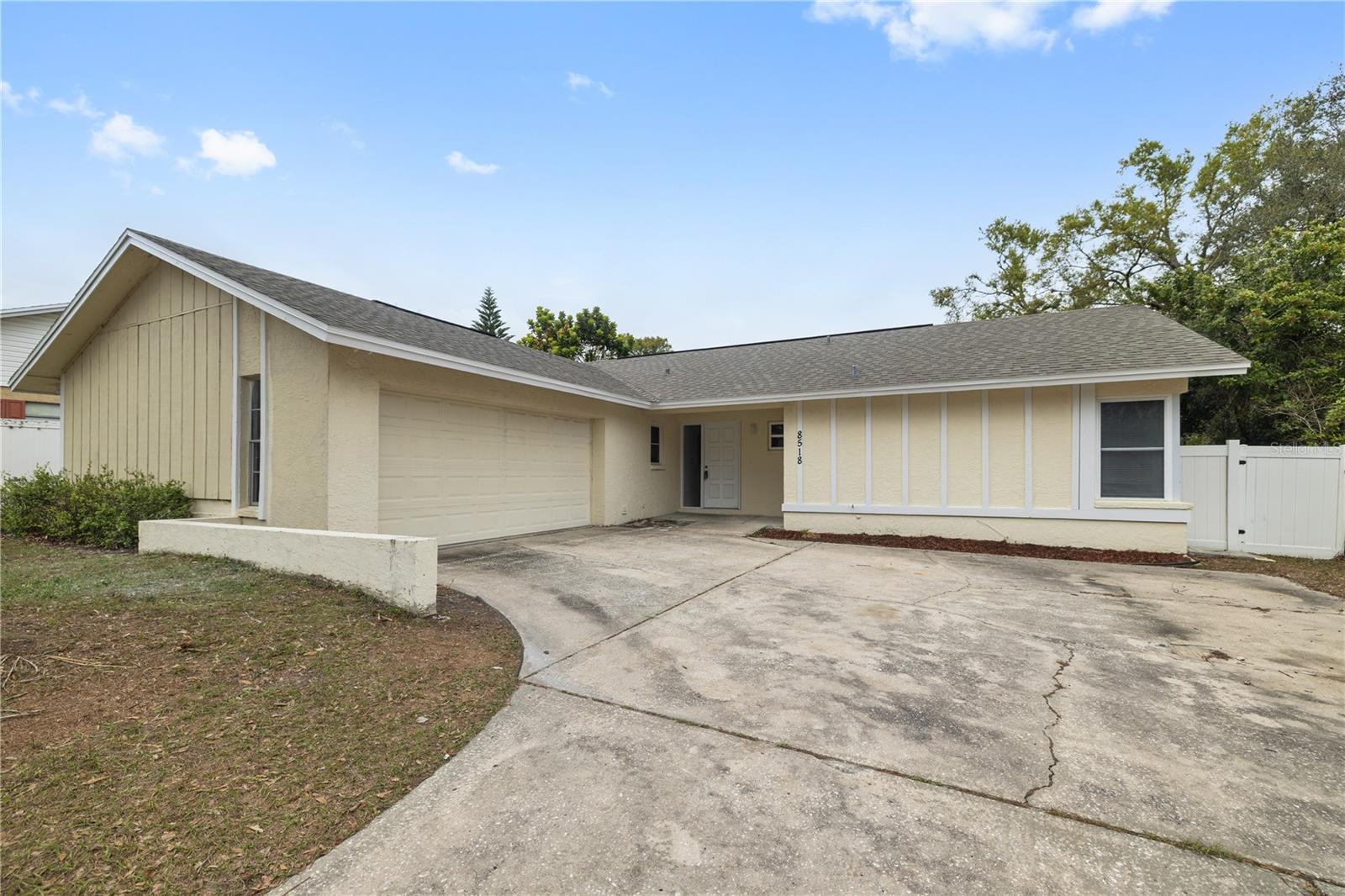 8518 RENALD BLVD, TEMPLE TERRACE, FL, 33637