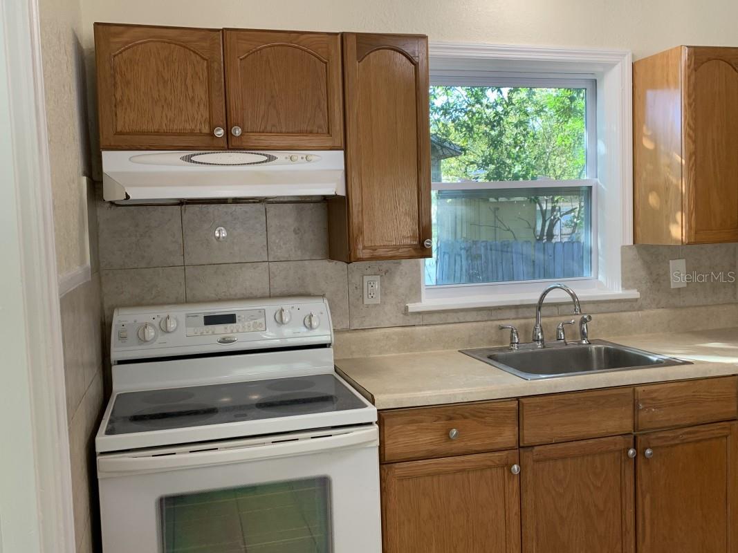 4001 2ND AVE S, ST PETERSBURG, FL, 33711