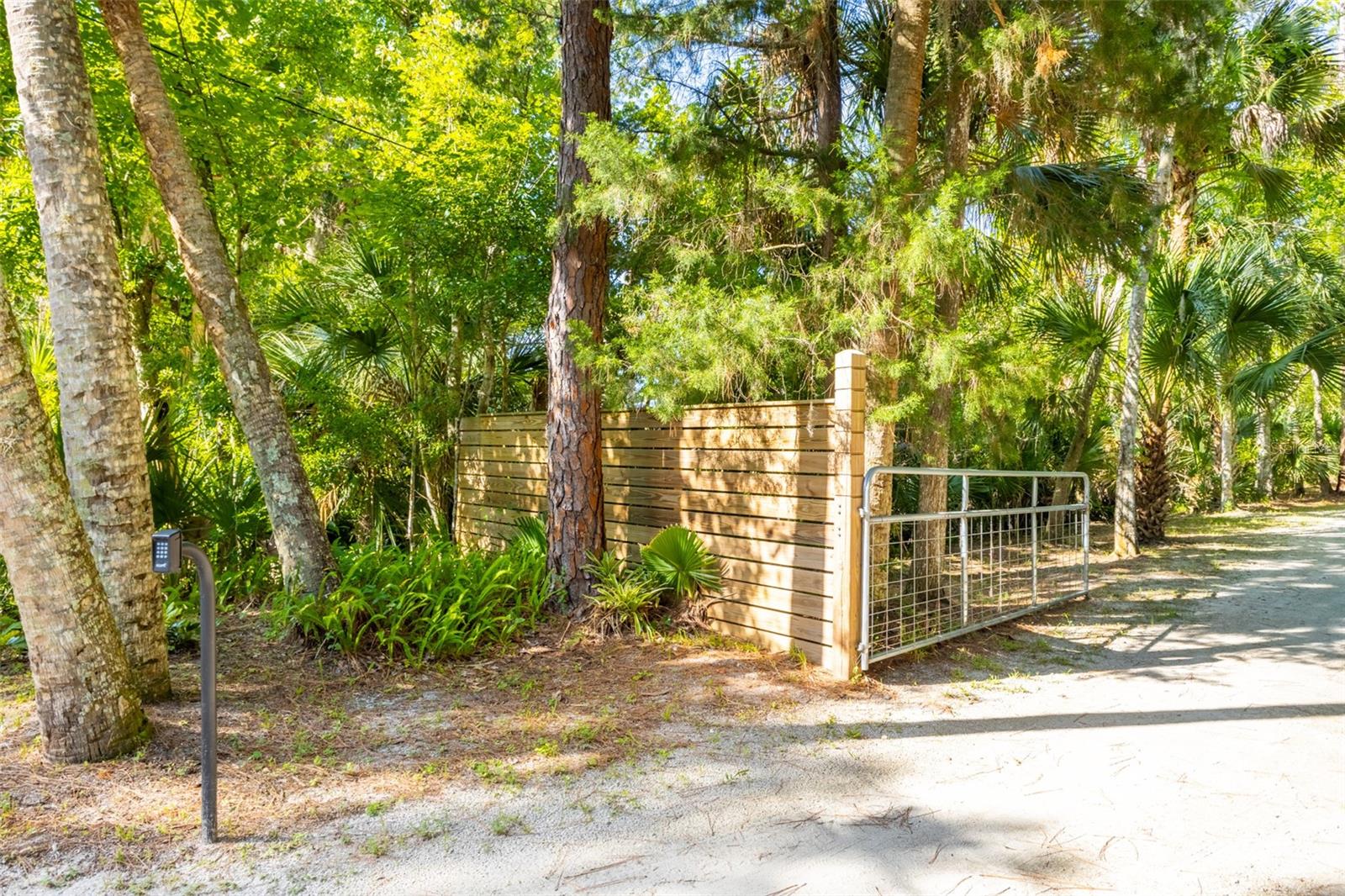725 INGHAM RD, NEW SMYRNA BEACH, FL, 32168