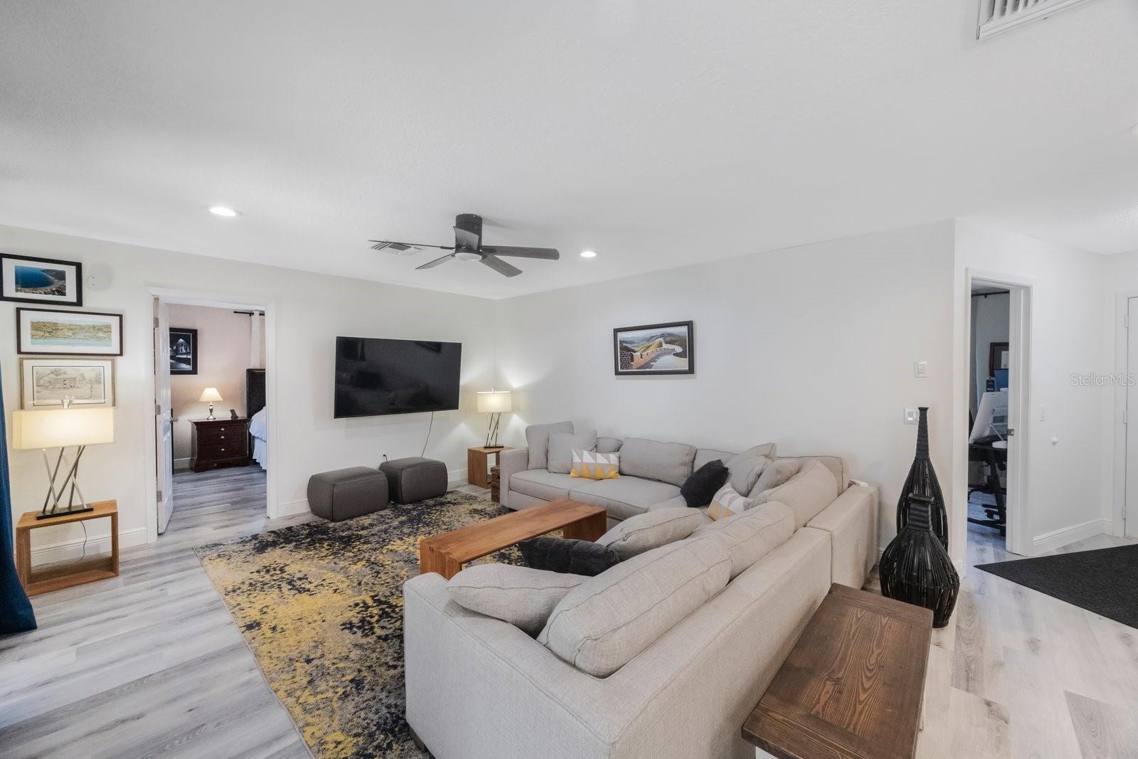 1036 HAMILTON AVE, TARPON SPRINGS, FL, 34689