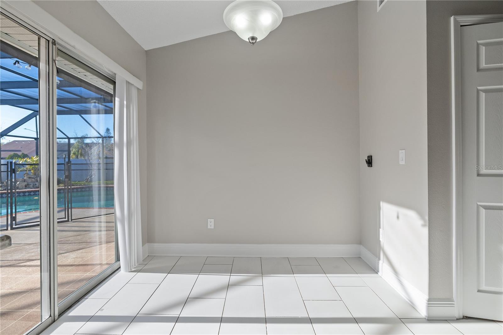 12050 STONE CROSSING CIR, TAMPA, FL, 33635