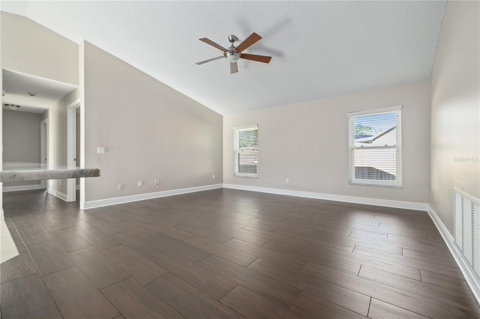 12050 STONE CROSSING CIR, TAMPA, FL, 33635
