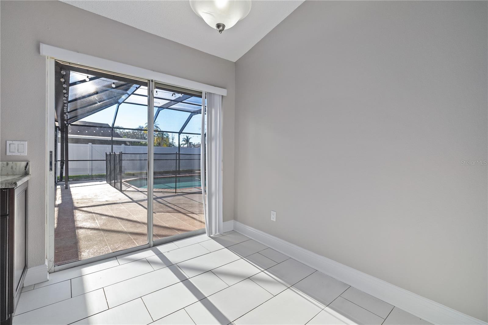 12050 STONE CROSSING CIR, TAMPA, FL, 33635