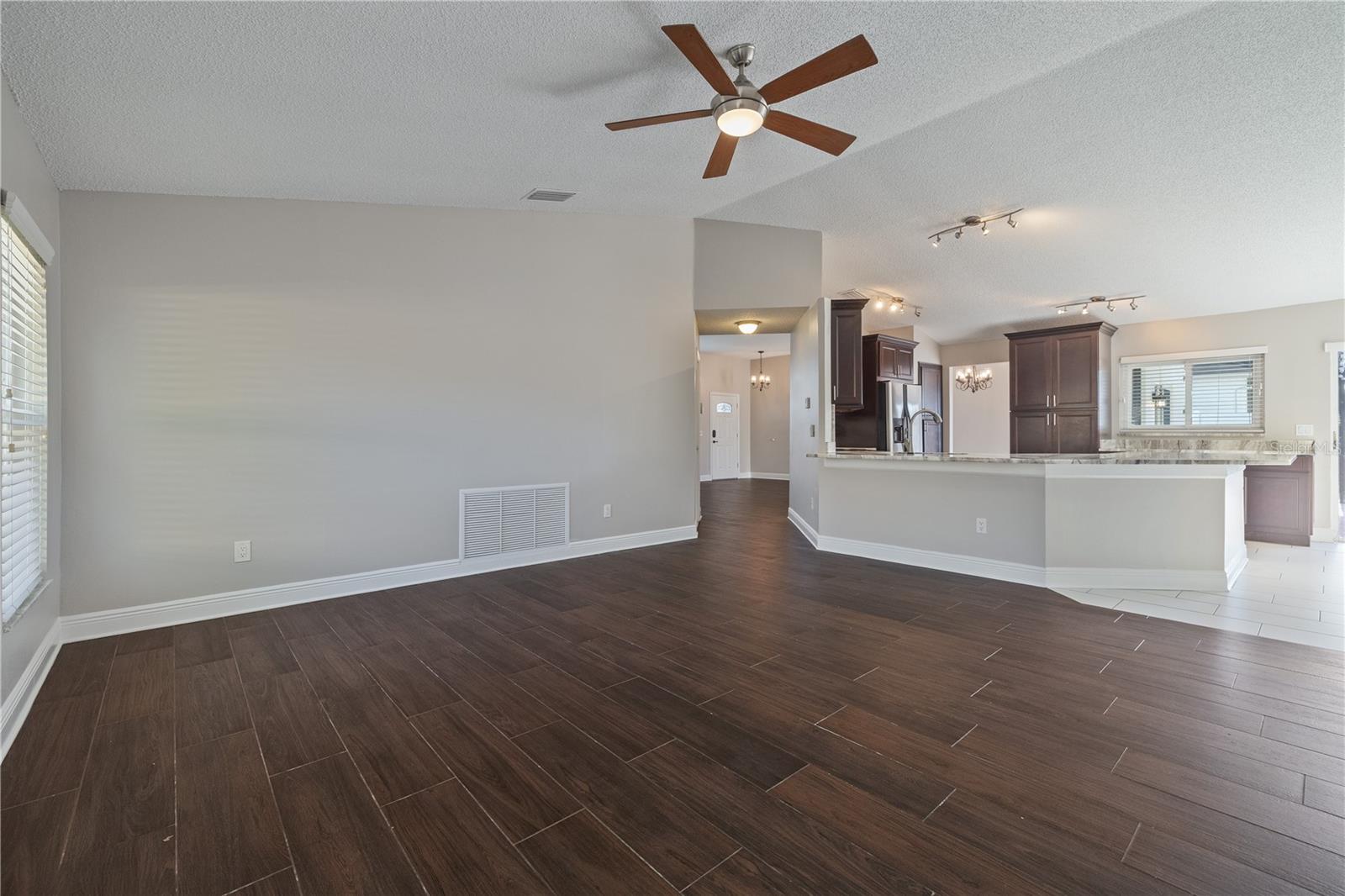 12050 STONE CROSSING CIR, TAMPA, FL, 33635