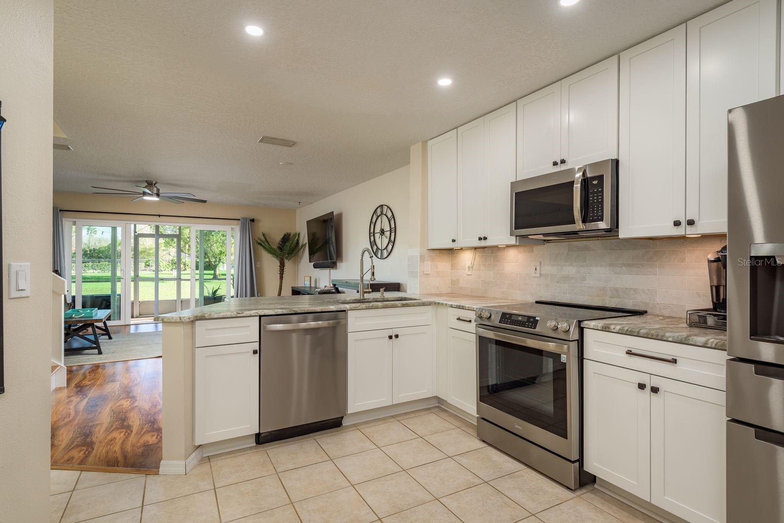 720 EARLS CT, SAFETY HARBOR, FL, 34695