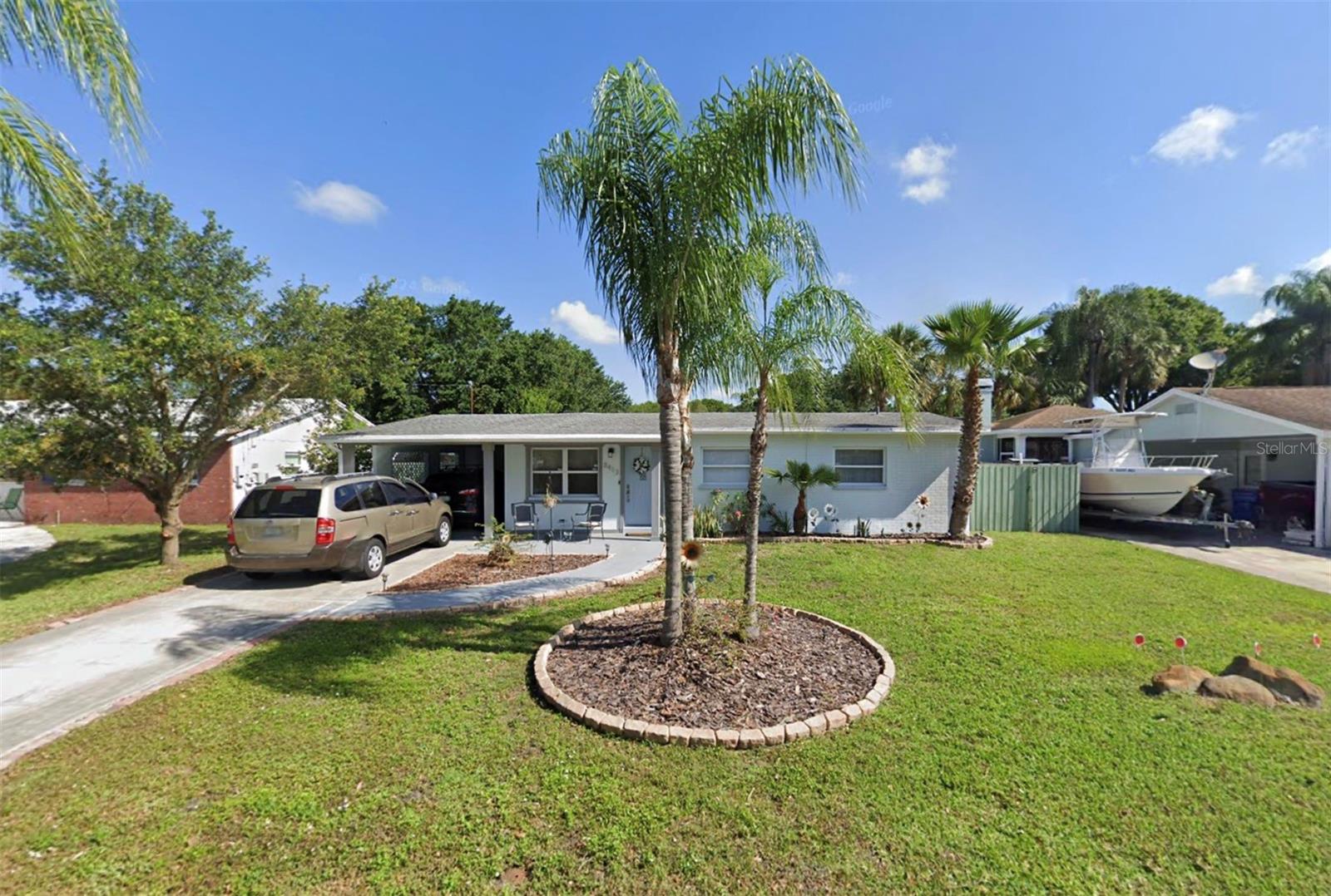 8413 STILLBROOK AVE, TAMPA, FL, 33615