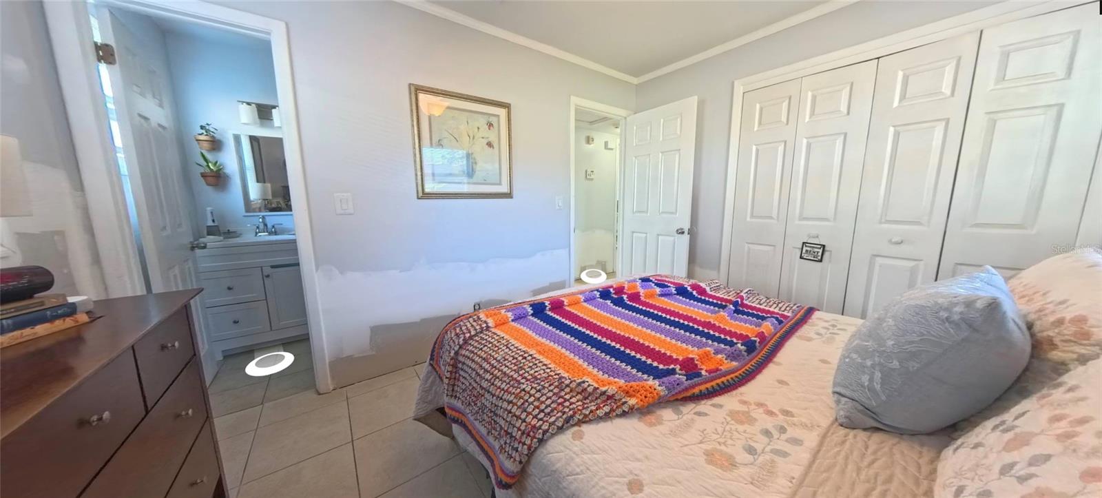 8413 STILLBROOK AVE, TAMPA, FL, 33615