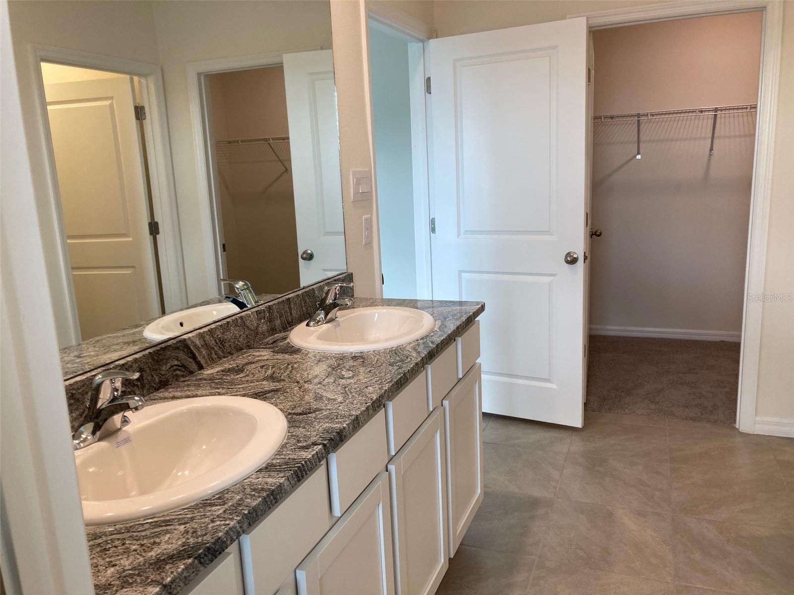 35985 ELLSWORTH PL, ZEPHYRHILLS, FL, 33541