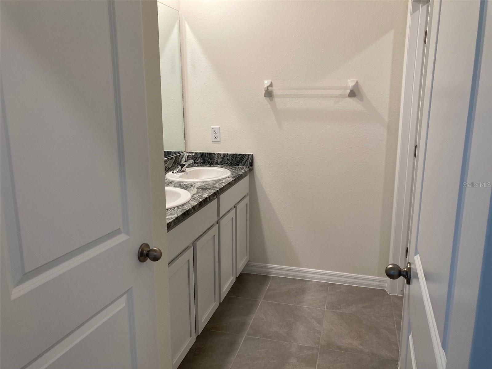 35985 ELLSWORTH PL, ZEPHYRHILLS, FL, 33541
