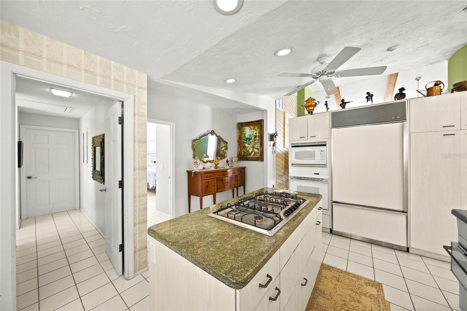 3421 BAYOU SOUND, LONGBOAT KEY, FL, 34228