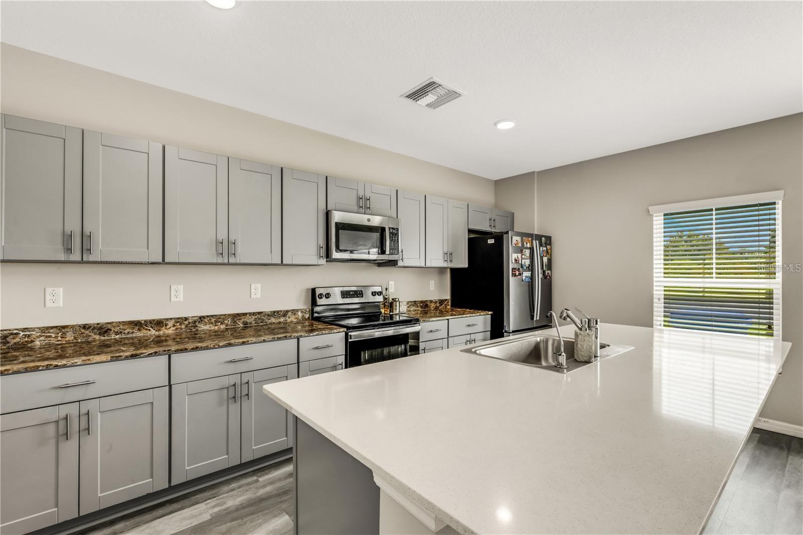 4381 PUMICE DR, LAKELAND, FL, 33811