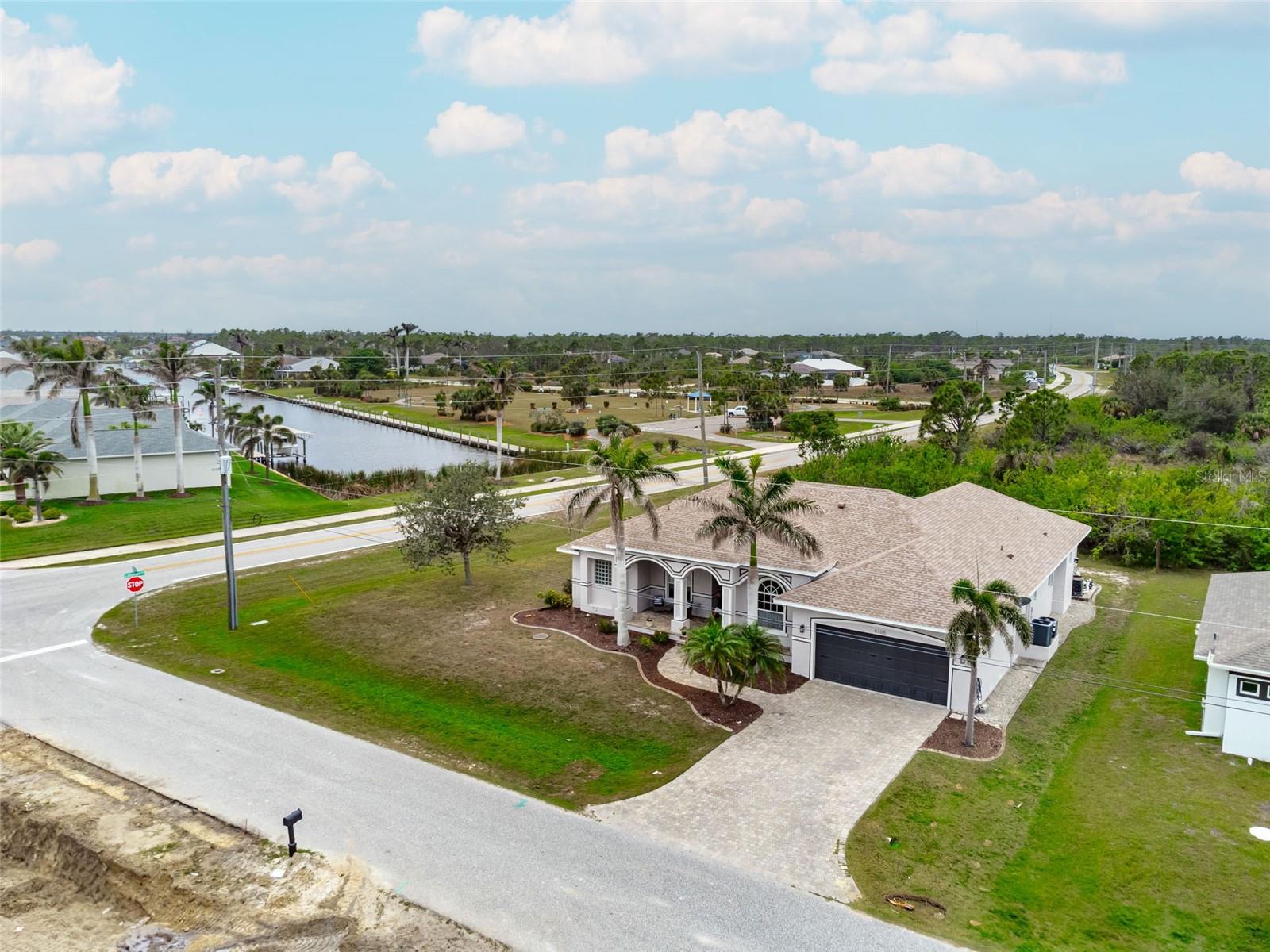 8305 WELSFORD RD, PORT CHARLOTTE, FL, 33981