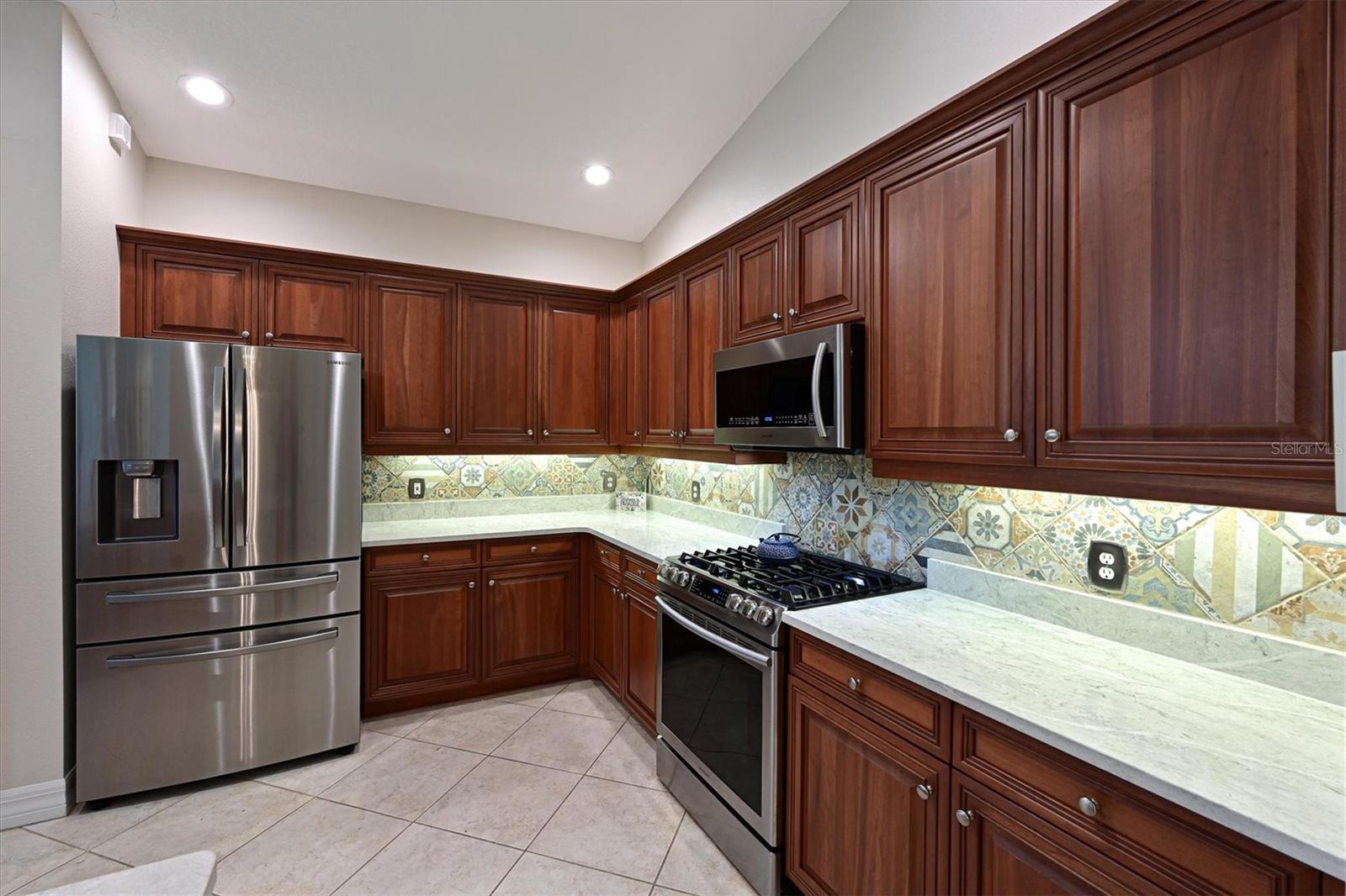 9460 DISCOVERY TER #202D, BRADENTON, FL, 34212