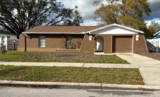 2204 VALLEYBROOK AVE, VALRICO, FL, 33594