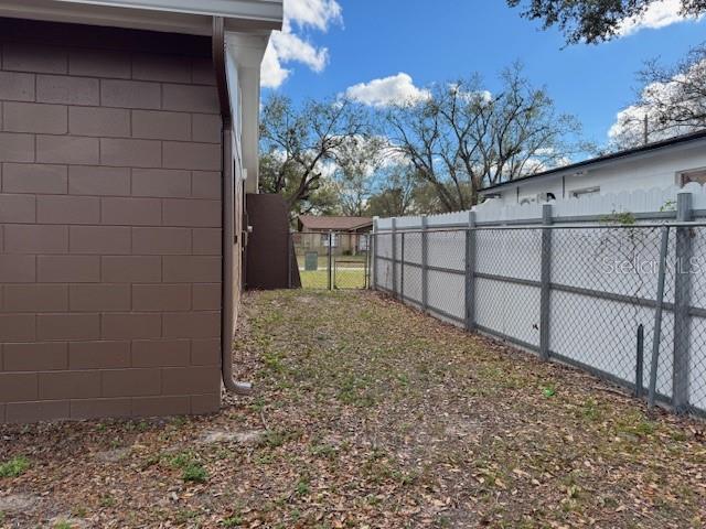 2204 VALLEYBROOK AVE, VALRICO, FL, 33594