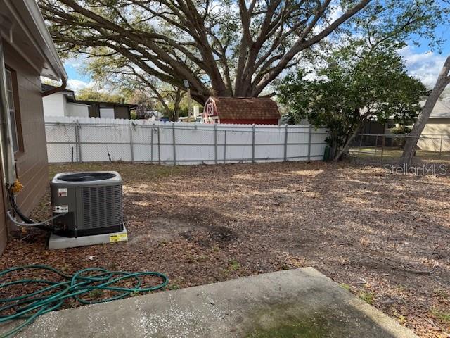 2204 VALLEYBROOK AVE, VALRICO, FL, 33594