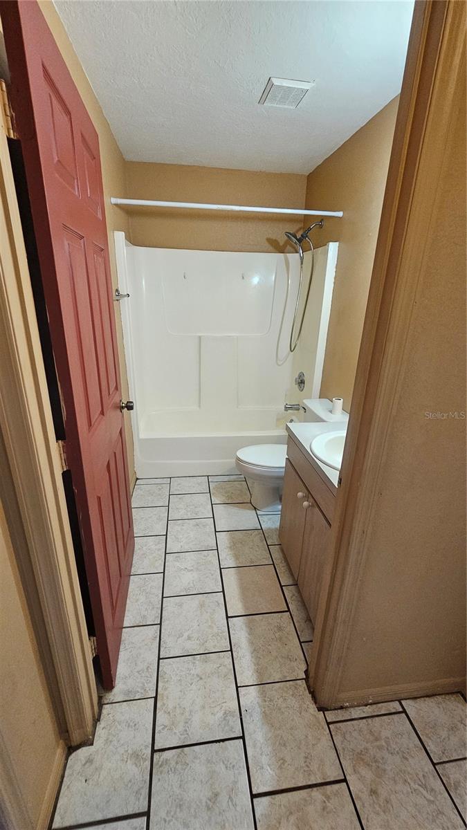 10320 WAUCHULA RD, MYAKKA CITY, FL, 34251