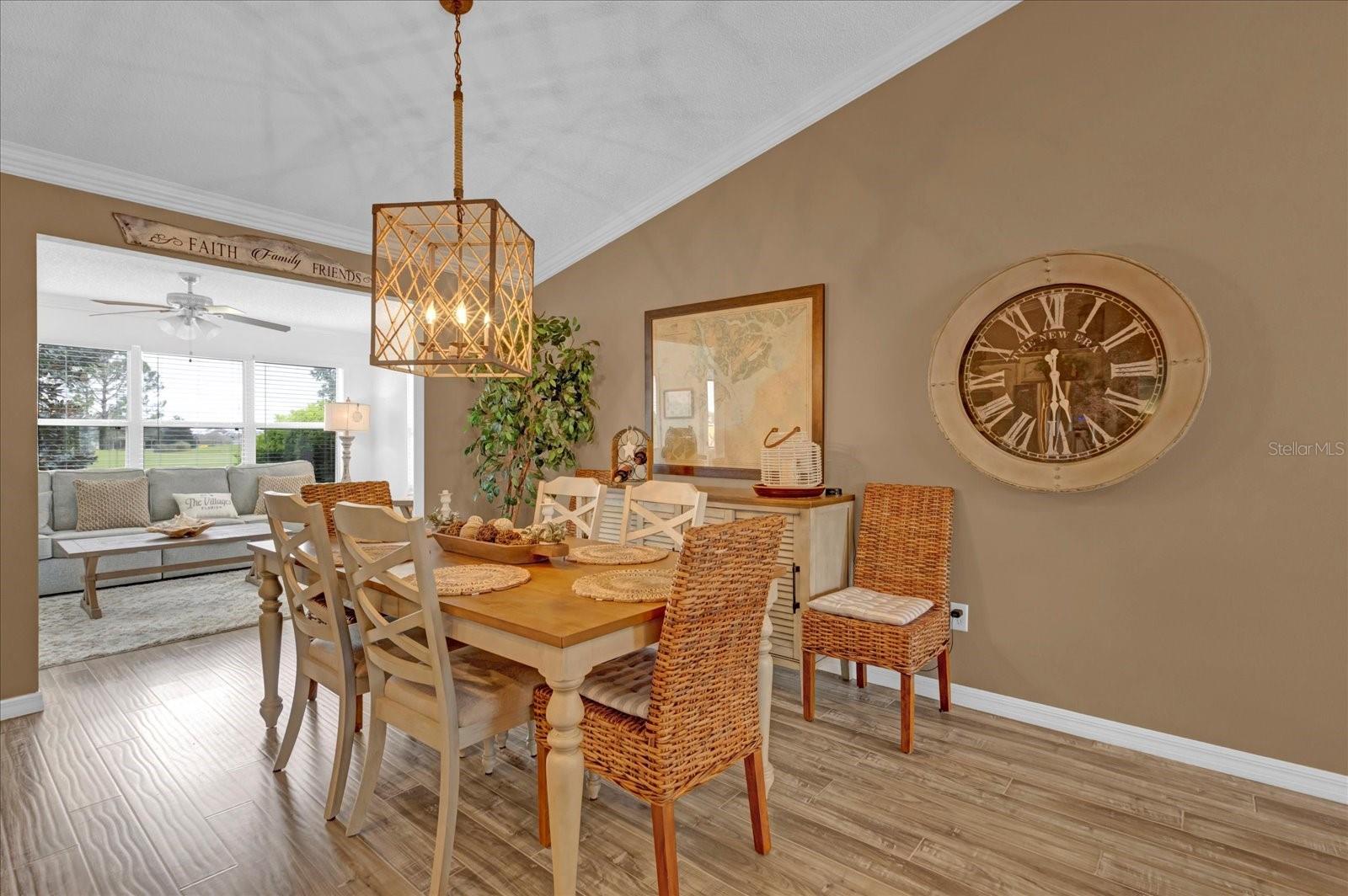 1755 LAKEWOOD DR, THE VILLAGES, FL, 32162