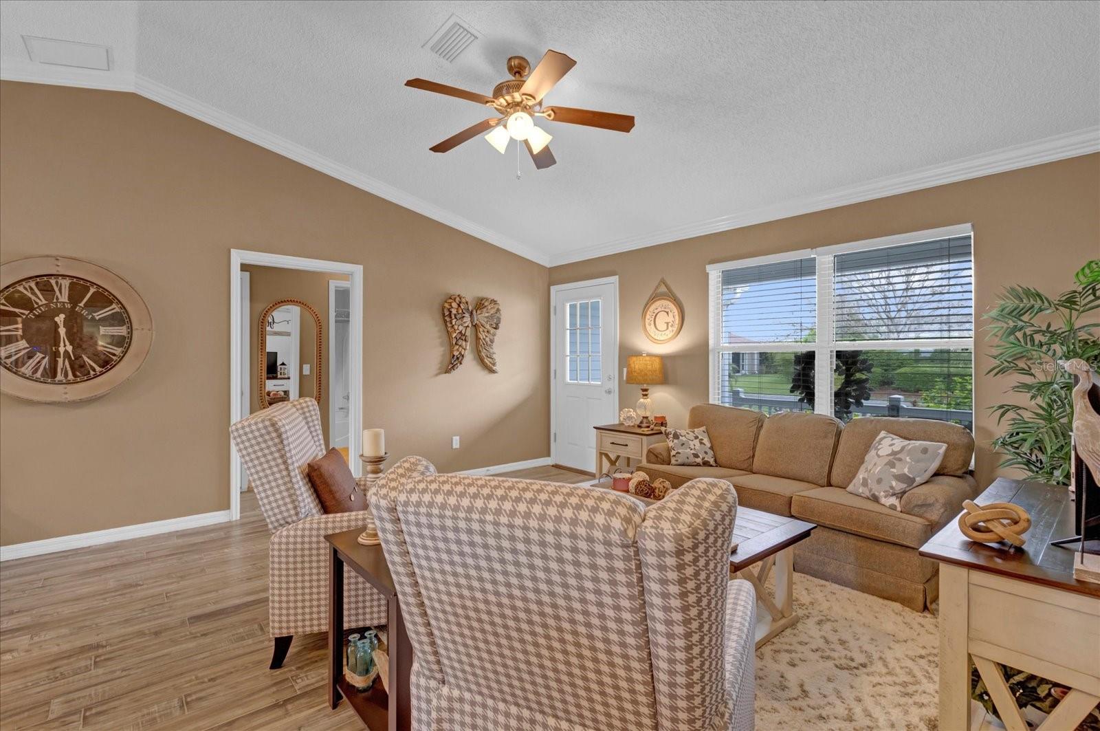 1755 LAKEWOOD DR, THE VILLAGES, FL, 32162
