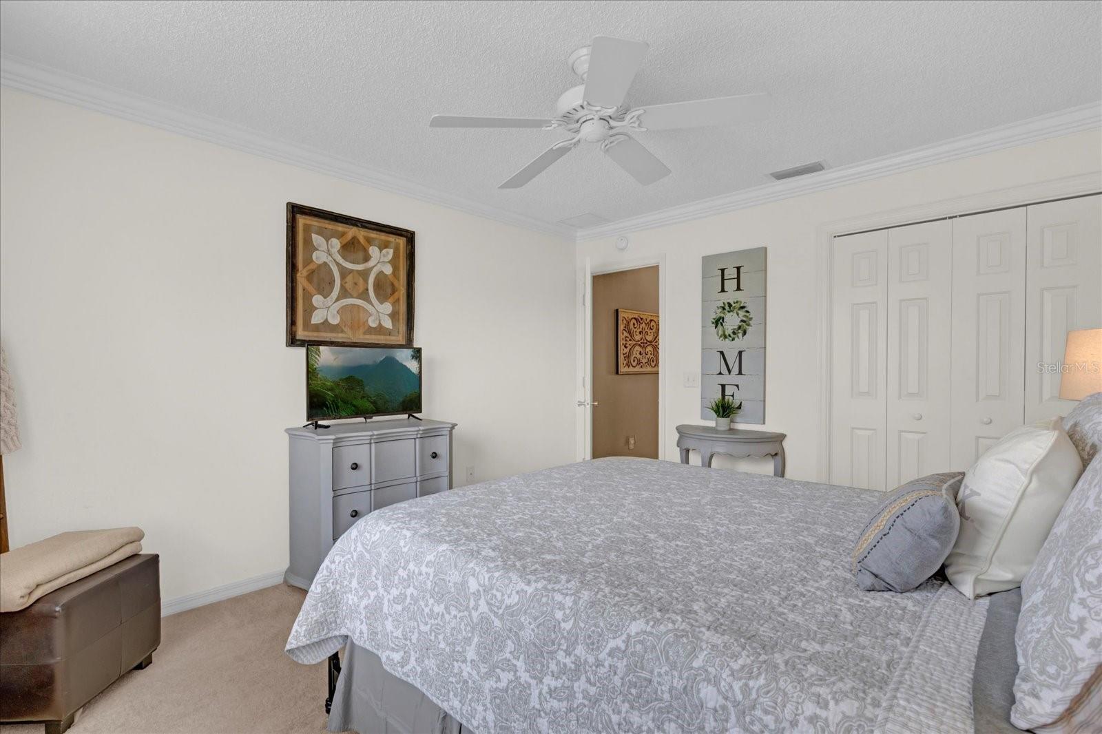 1755 LAKEWOOD DR, THE VILLAGES, FL, 32162