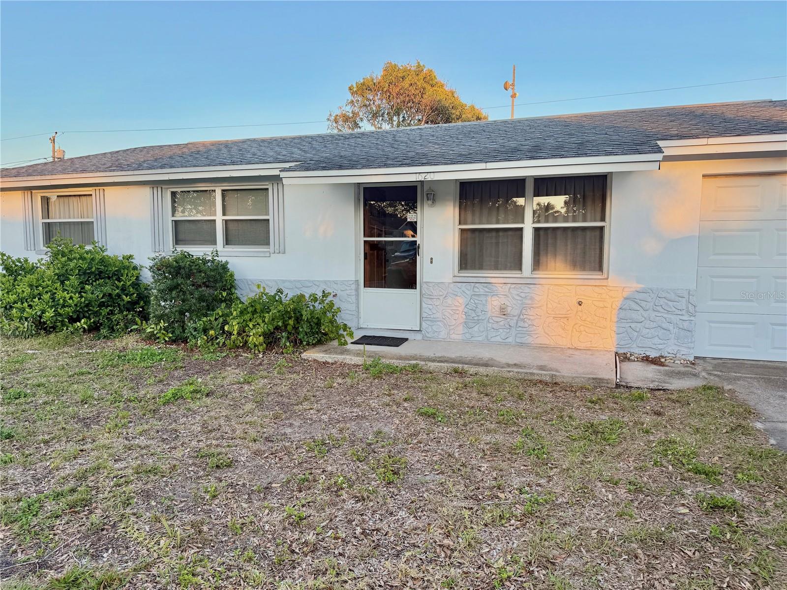 1620 VALENCIA DR E, LARGO, FL, 33778