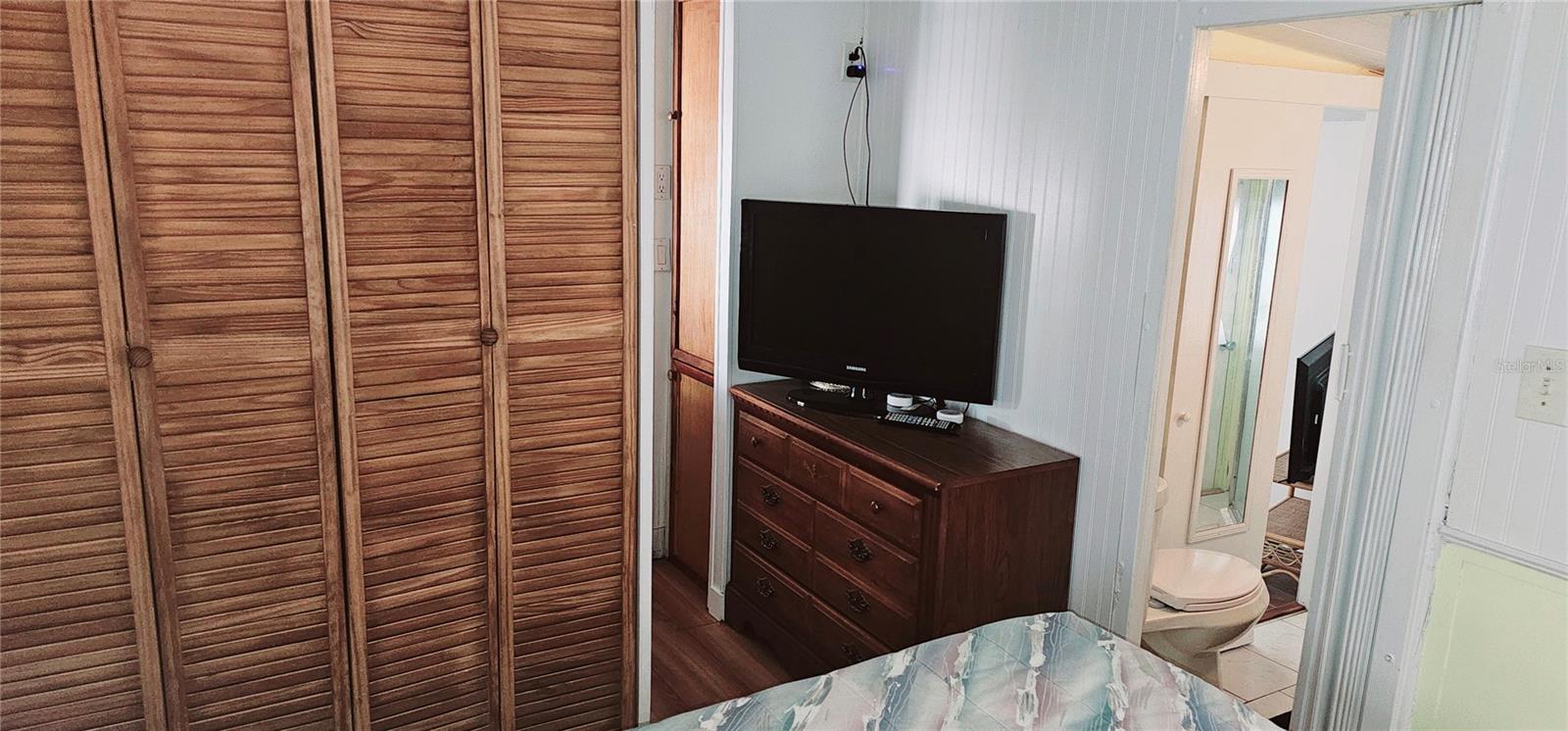 A4642270 Property Photo