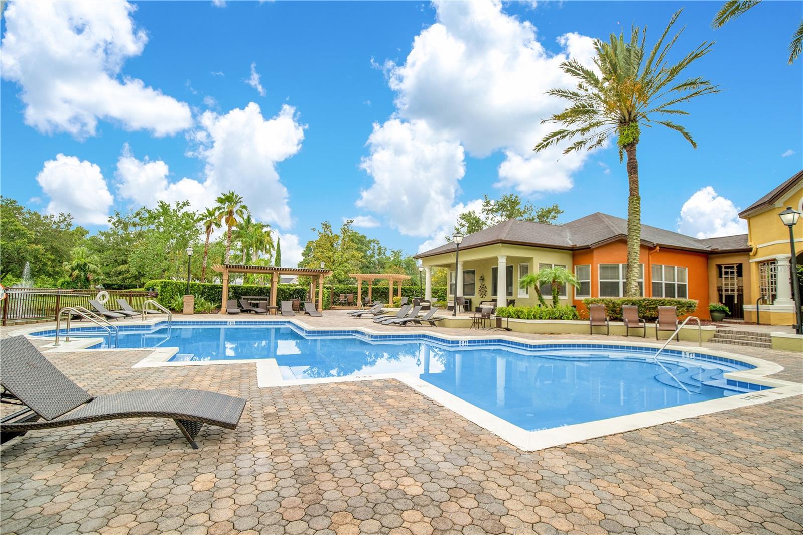 12602 CREST SPRINGS LN #1327, ORLANDO, FL, 32828