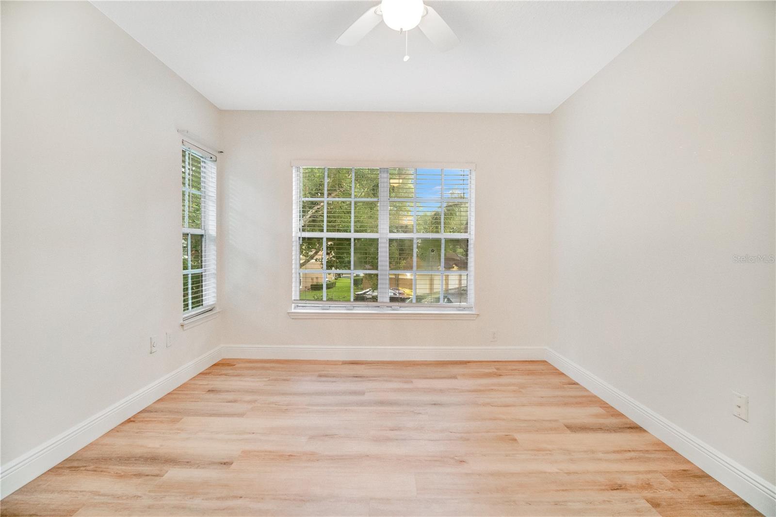12602 CREST SPRINGS LN #1327, ORLANDO, FL, 32828
