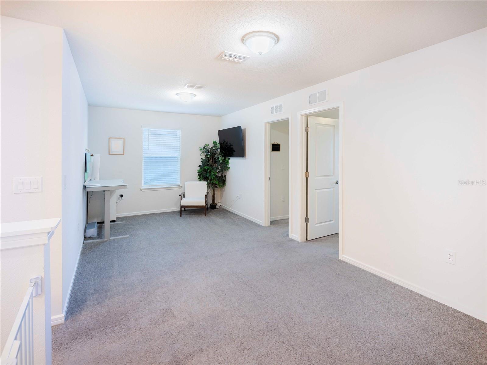 29922 MARQUETTE AVE, WESLEY CHAPEL, FL, 33545