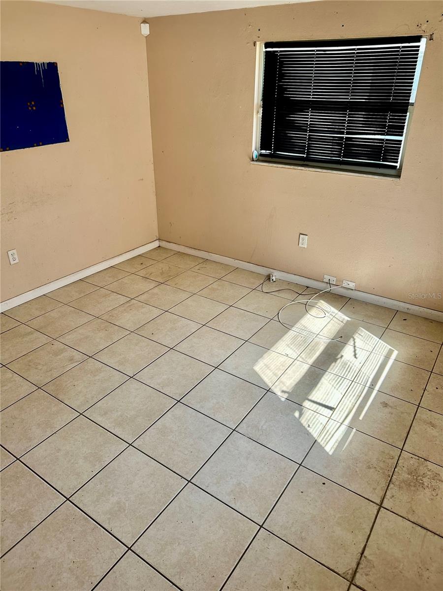 954 FORDSON AVE, LABELLE, FL, 33935