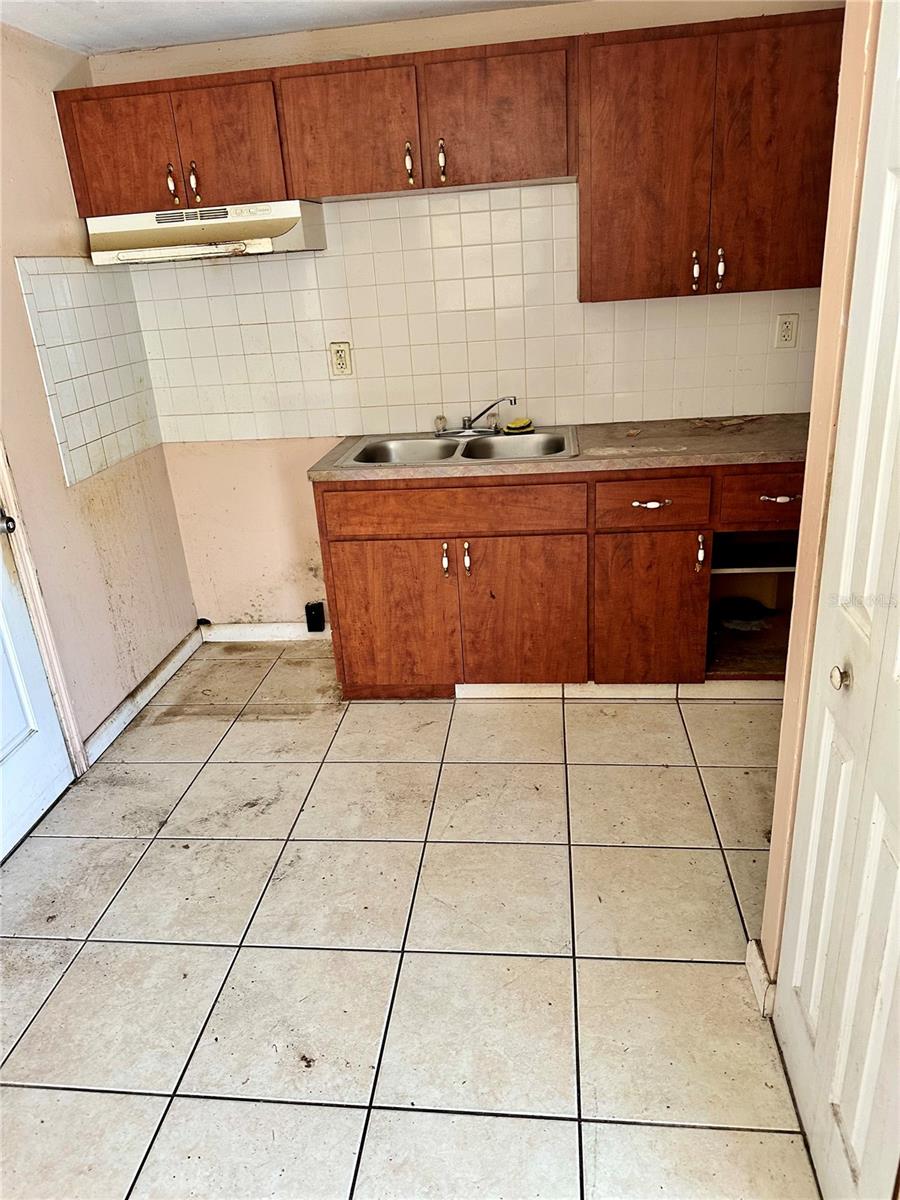 954 FORDSON AVE, LABELLE, FL, 33935