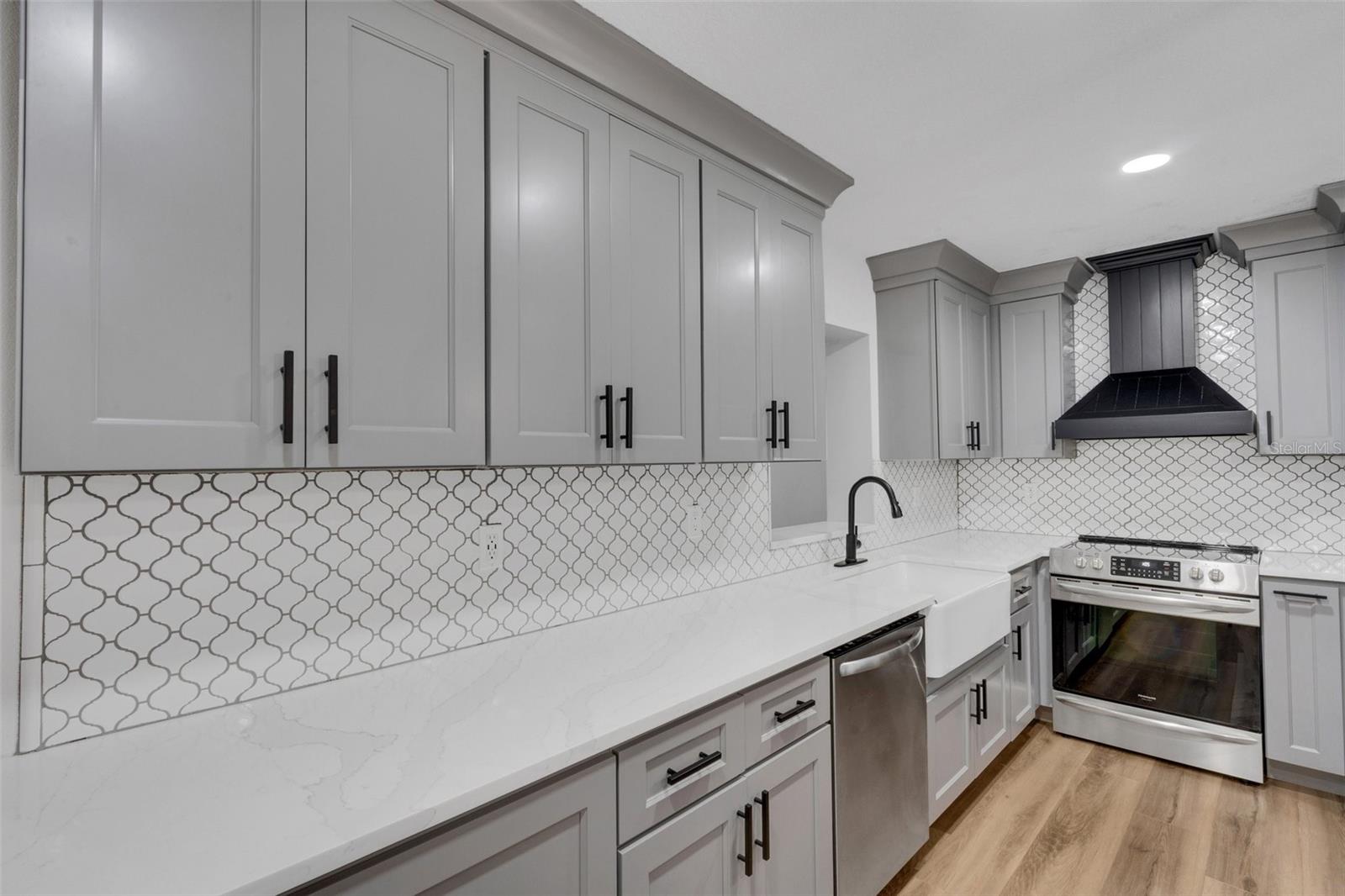 2465 THORNHILL RD, AUBURNDALE, FL, 33823