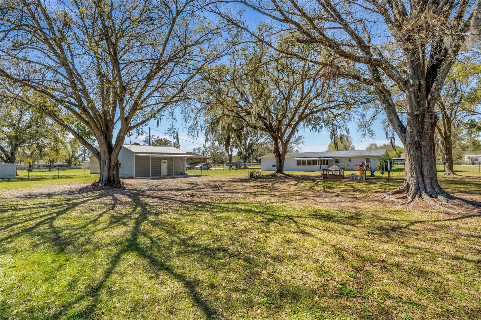 2465 THORNHILL RD, AUBURNDALE, FL, 33823