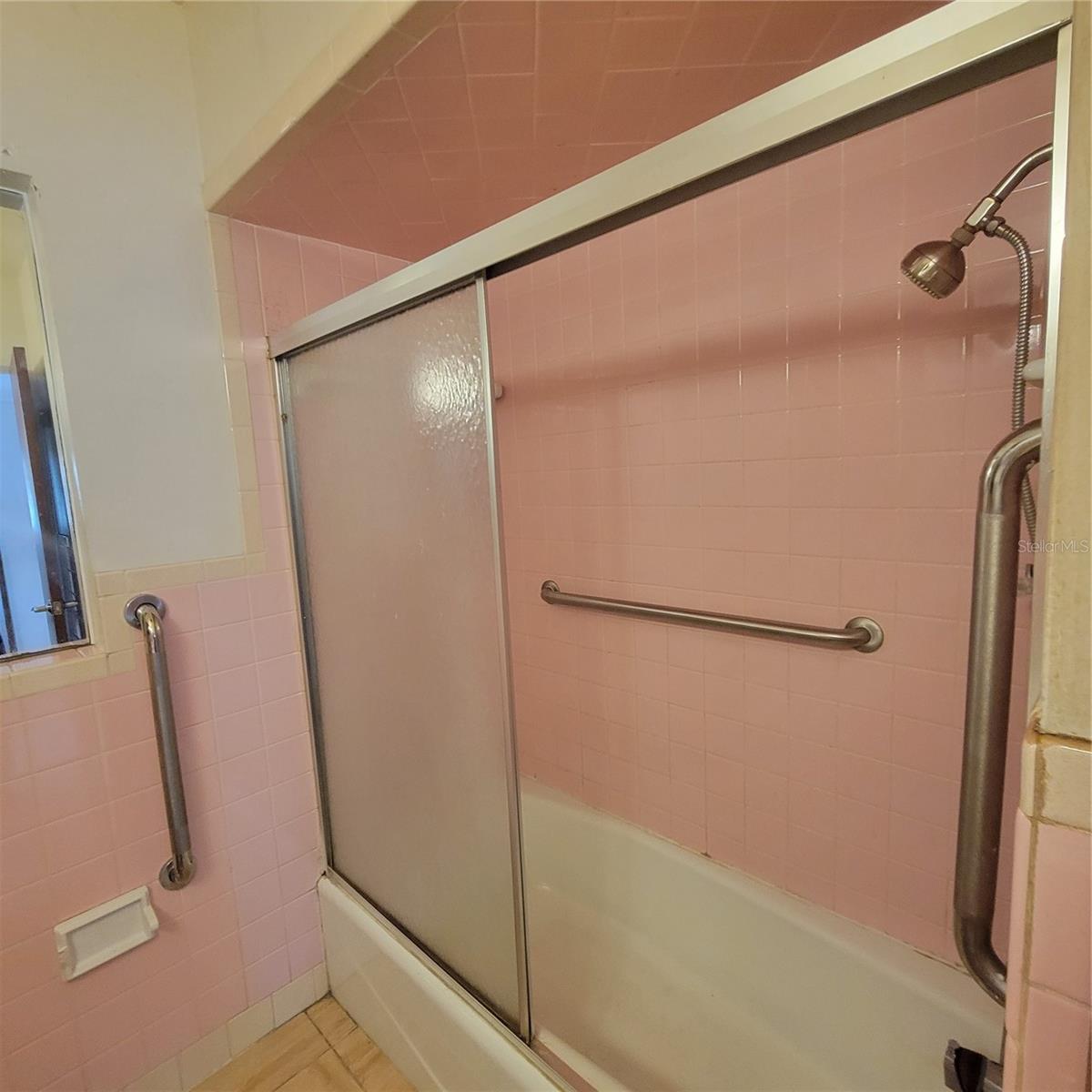 115 N GALENA AVE, MINNEOLA, FL, 34715