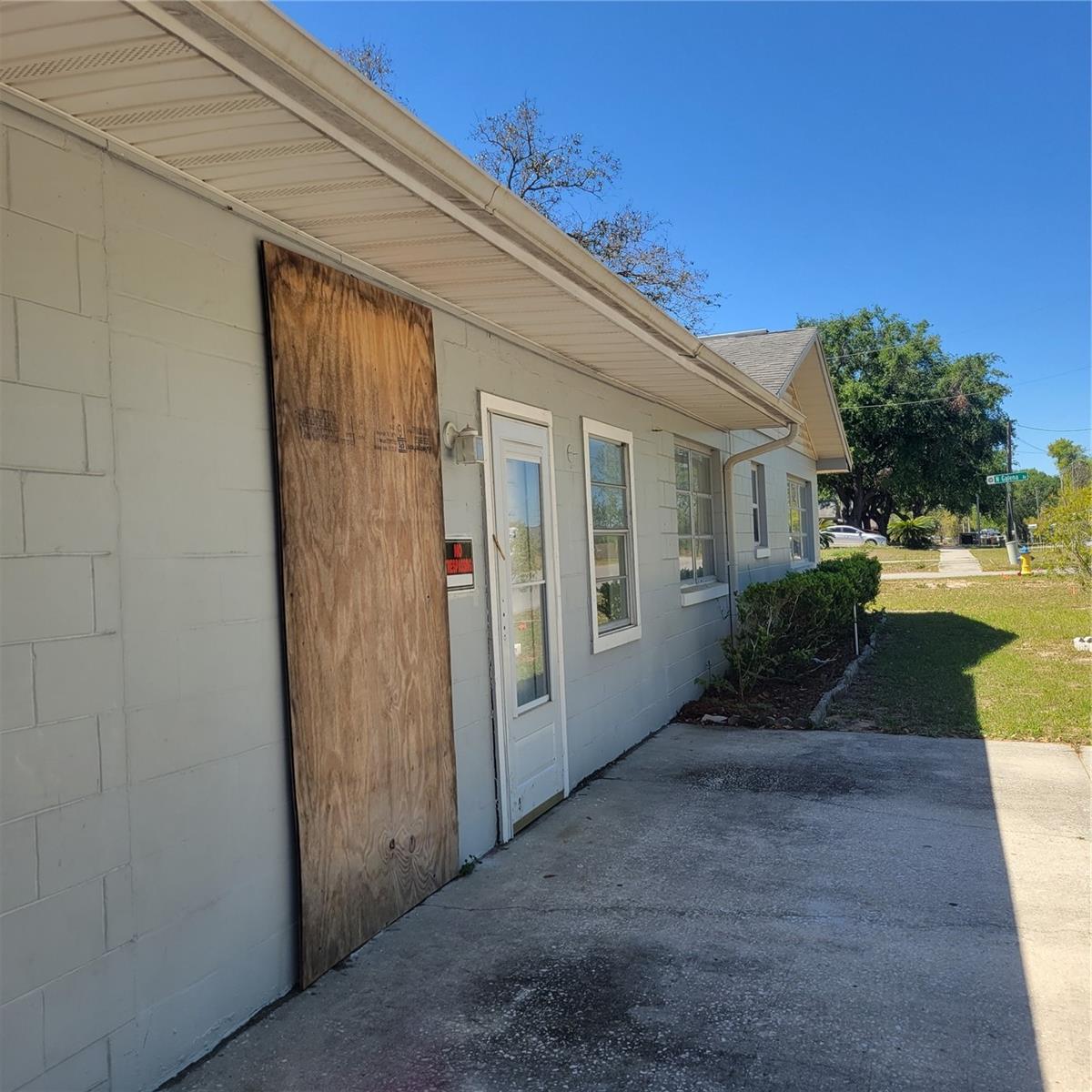 115 N GALENA AVE, MINNEOLA, FL, 34715