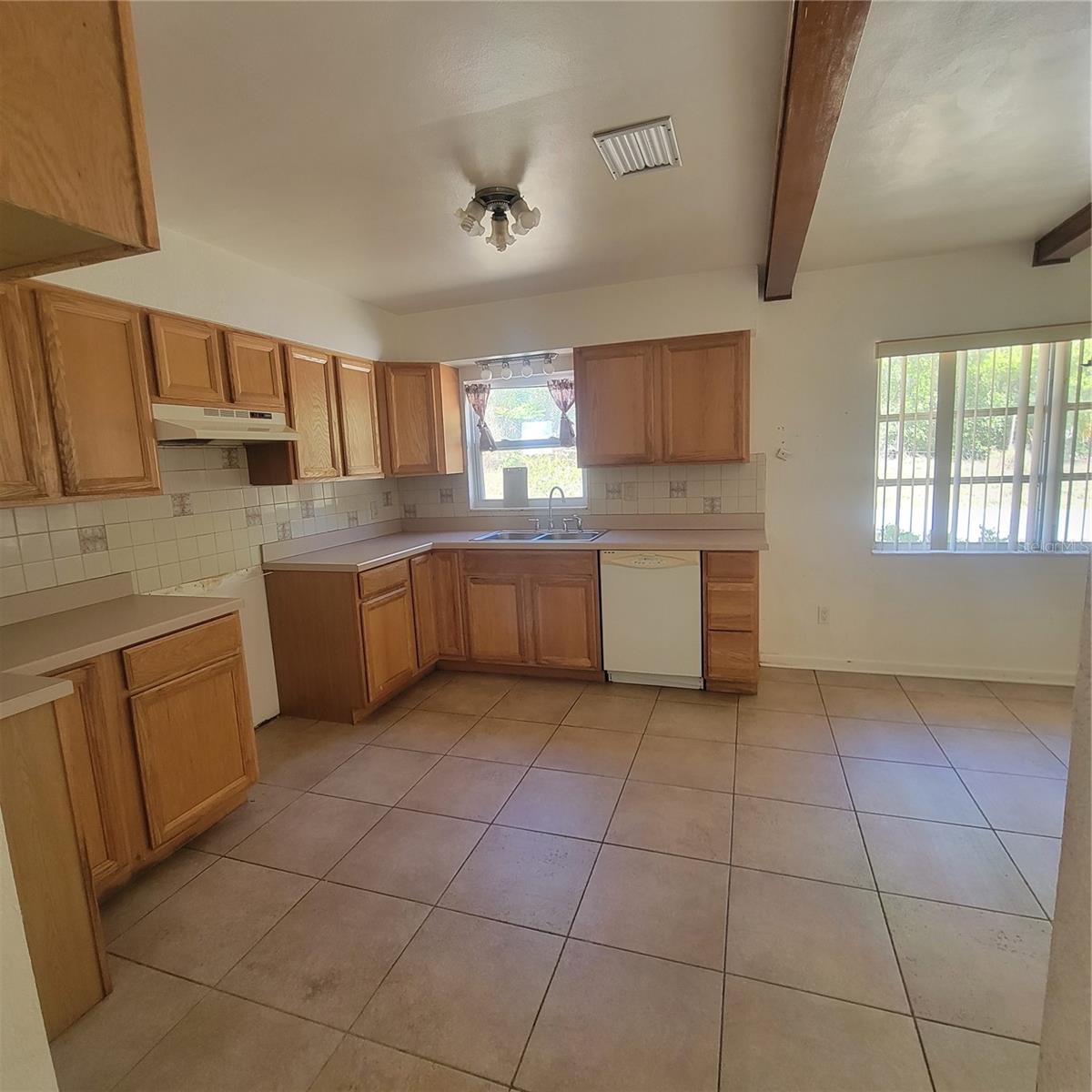 115 N GALENA AVE, MINNEOLA, FL, 34715