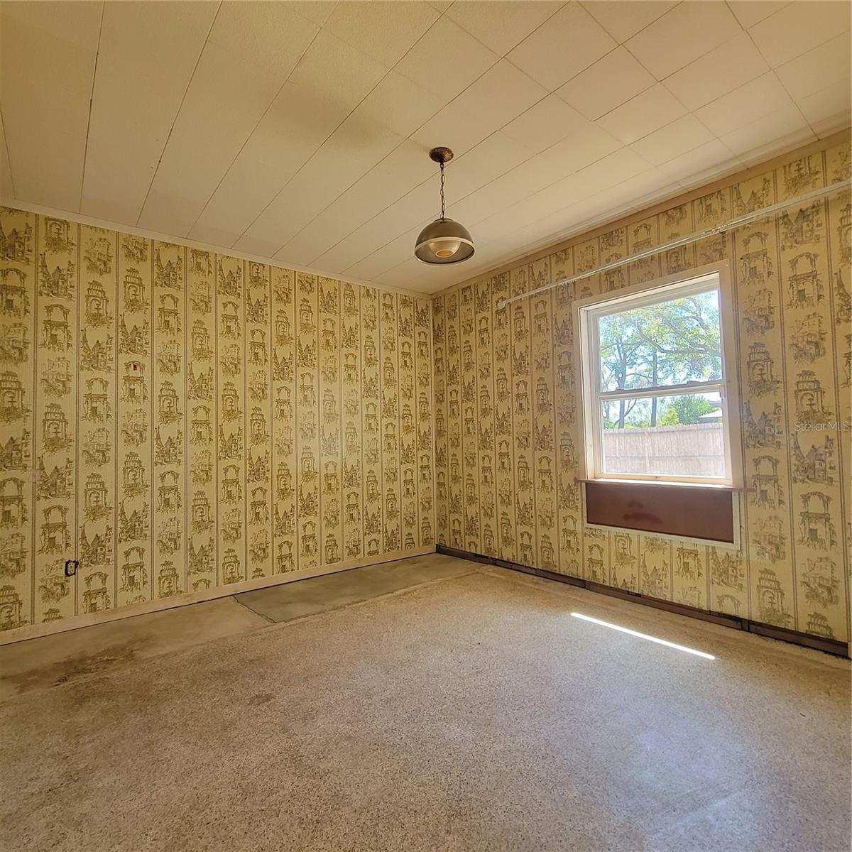 115 N GALENA AVE, MINNEOLA, FL, 34715