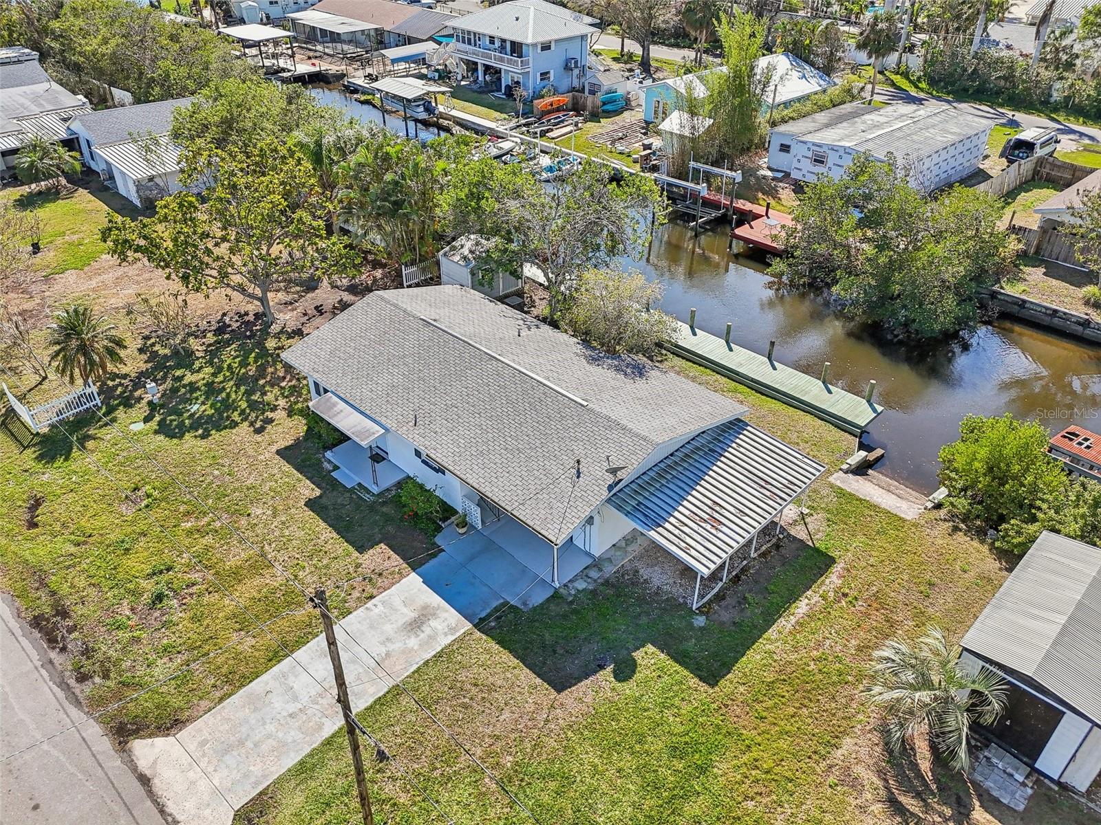 106 W NORTH BRANCH RD, RUSKIN, FL, 33570