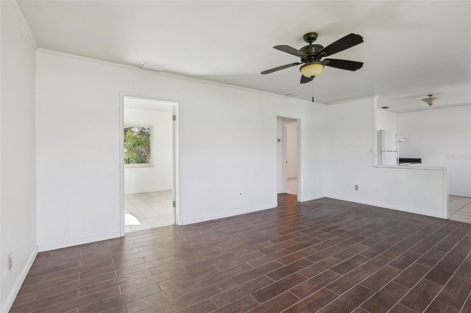 106 W NORTH BRANCH RD, RUSKIN, FL, 33570