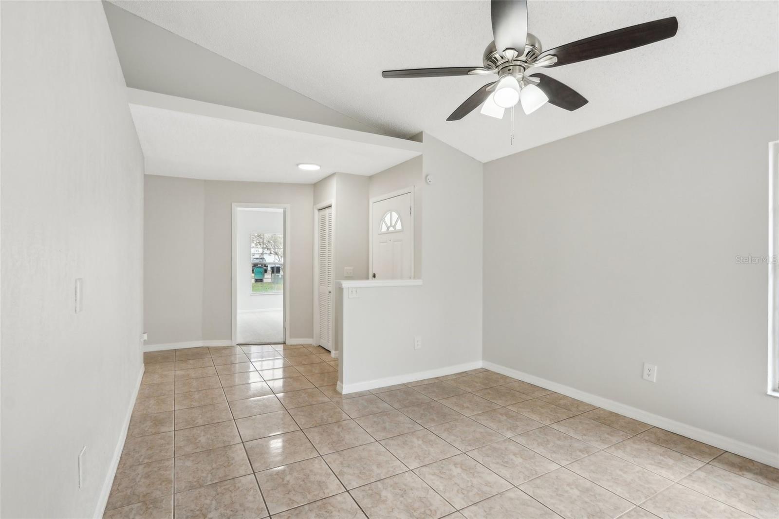 9868 FLYNT CIR, ORLANDO, FL, 32825